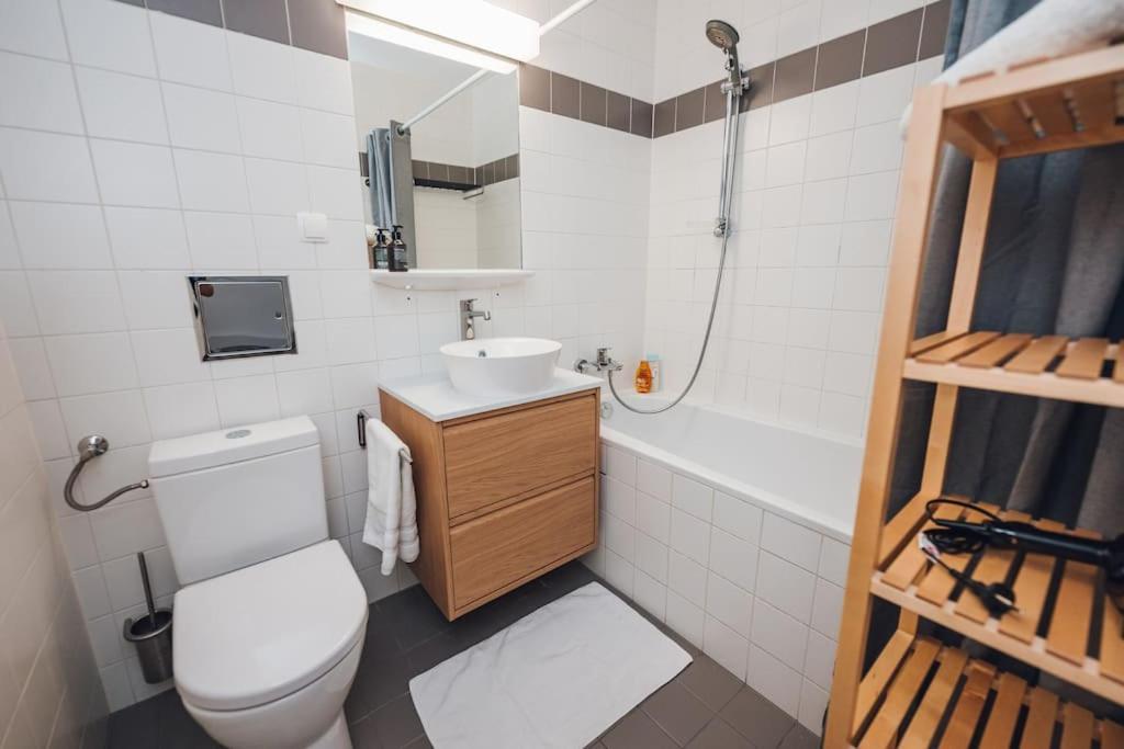 Designer-apartment Zum Wohlfuehlen Vienna